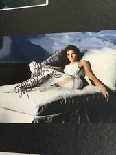 Photo  20x25 signature