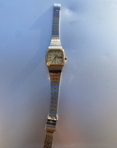 Montre citizen quartz vintage - montre,