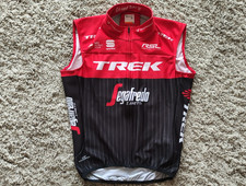 Gilet coupe-vent Trek Segafredo Team Bodyfit PRO Gore, taille sportive : M...