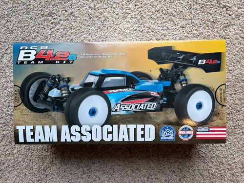 Team associated rc8b4 - rc8b4.2e, 1/8