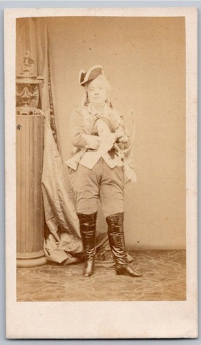 Cdv 1865 alphonsine actrice - alphonsine, en