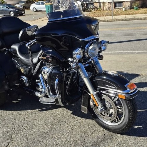 2011 harley davidson flhtcutg - harley-davidson,