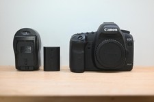 CANON EOS 5D MK II BODY ONLY VERY GOOD CONDITION
