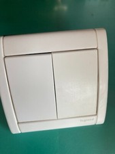 Legrand sagane double interrupteur va et vient opalis blanc 84070 ou 84020