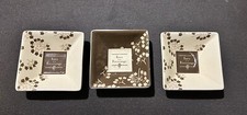 Rare petites coupelles - , vide