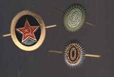 LOT 3 INSIGNES DE CASQUETTE DE