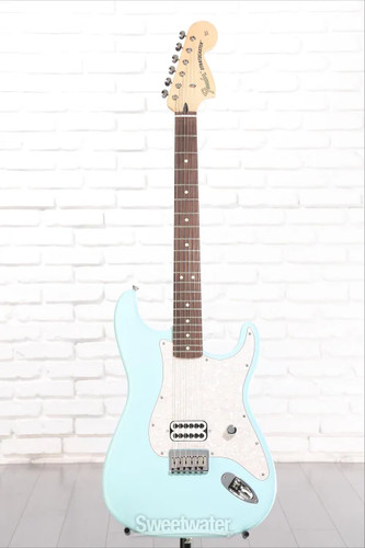 Fender tom delonge - fender,