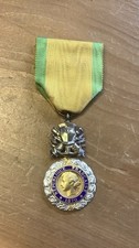 Medaille militaire francaise - medaille,