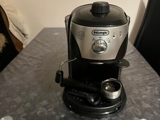 Machine à café Expresso classique DeLonghi 1L, 1100 W 15 bars Système Cappuccino