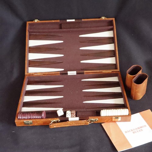 Jeu backgammon deluxe - de,