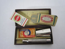 ANCIEN RASOIR VINTAGE DANS SA BOITE AVEC 5 LAMES