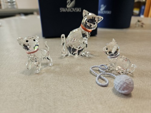 Swarovski famille chats - famille,