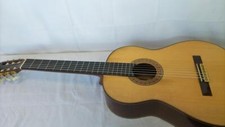 Guitare acoustique YAMAHA GC-10M