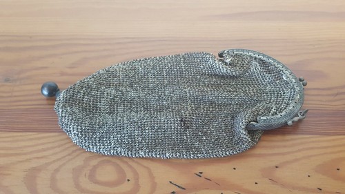 Sac très ancien perles et - très,