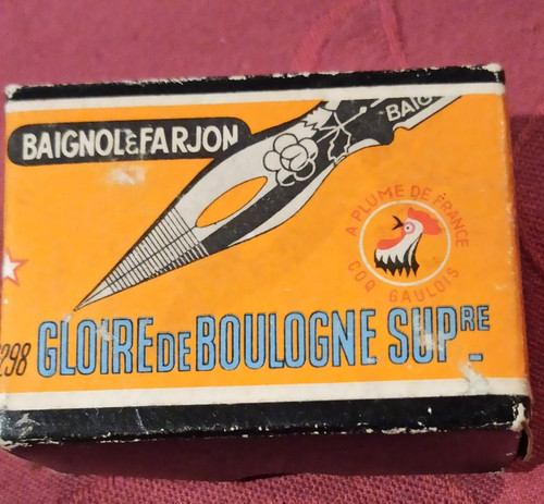 Ancienne boite plumes - ancienne,