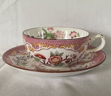 TASSE ET SOUS TASSE A THE EN PORCELAINE  SARREGUEMINES MINTON 235