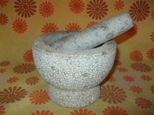 Ancien MORTIER DE PHARMACIE? CUISINE? ET SON PILON en PIERRE 3kg Apothicaire