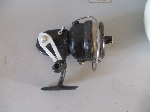 Ancien moulinet peche fishing - ancien,