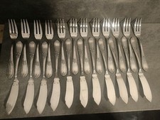 Service à Poisson en Métal