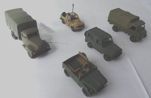 Lot de 5 vehicules - ho,