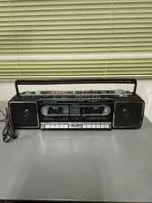 Sanyo U4-W60U Radio Cassette Vintage D'occasion