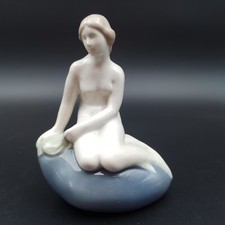ROYAL COPENHAGUE - PETITE SIRÈNE EN PORCELAINE D'APRÈS EDWARD ERIKSEN 