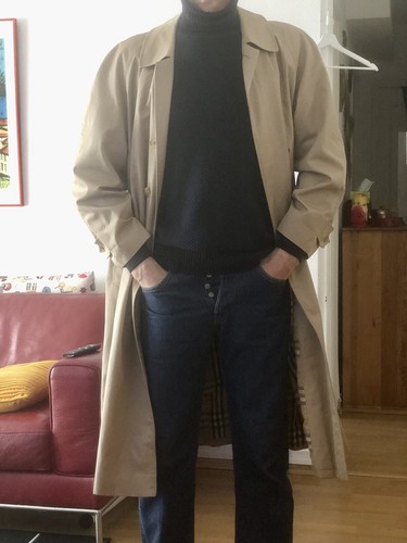 Burberry trench - burberry,