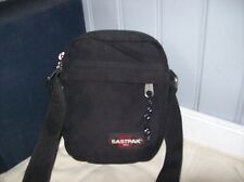 petit cartable TANN'S vintage 80 daim kaki .(C/)