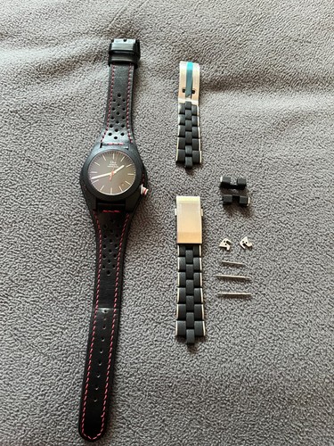 Christian dior chiffre - chiffre, rouge