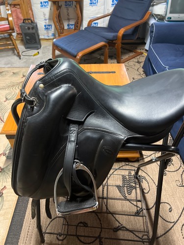 Devoucoux mendia dressage - 18",