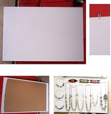tableau d'affichage présentoir bijoux collier liège tissu blanc 60 x 90 cm horiz