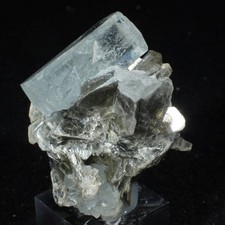 Aigue marine sur Muscovite -