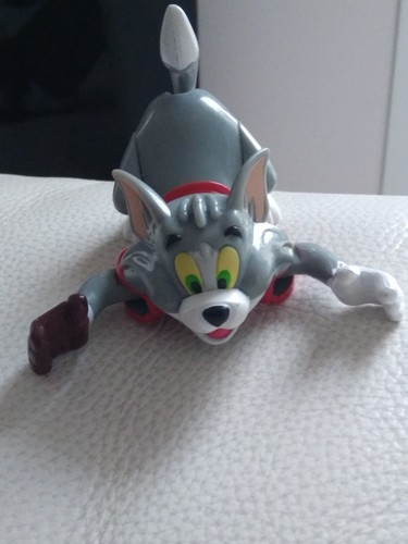 Figurine serie tom - tom, et