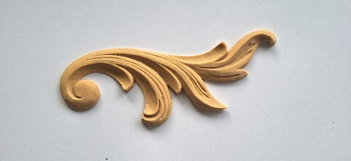 Moulure bois motif décoratif