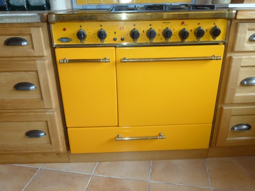 Cuisinière gaz elect - cuisinière, a