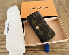 PORTE CLÉS  KEY CHAIN LOUIS VUITTON  EN TOILE MONOGRAM LV