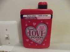 Cool Gear Valentine Canteen