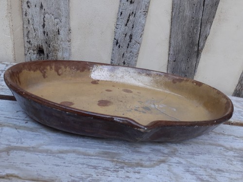 Rare immense plat à - ,