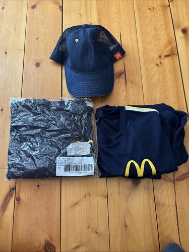 Mcdonald crew member - member, t