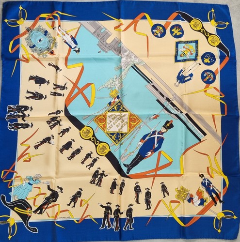 Militaria foulard vintage - :,