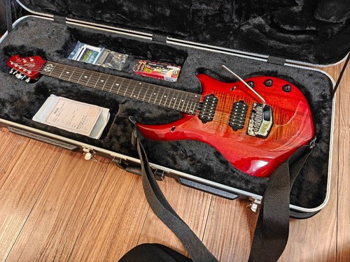 Ernie ball music man majesty - man, 7