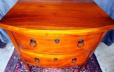 COMMODE COMMODE EN BOIS NOBLE