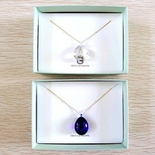 Collier en verre bleu Ghibli