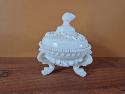 Drageoir opaline blanche de - drageoir,