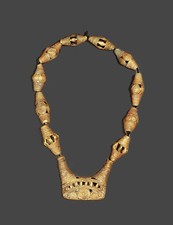Art africain. Collier en