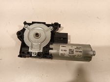 Moteur de capot Mercedes-Benz