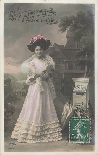 Femme chapeau roses boa - cp,