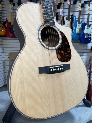 Larrivee acoustic guitar - larrivee,