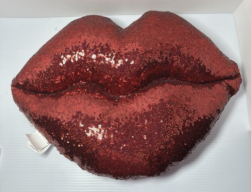 Isaac mizrahi sequin pillow - isaac,