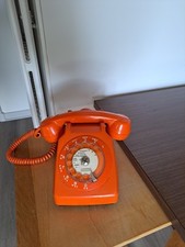 Téléphone Vintage Orange